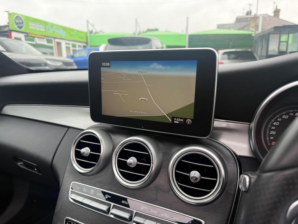 MERCEDES-BENZ C CLASS