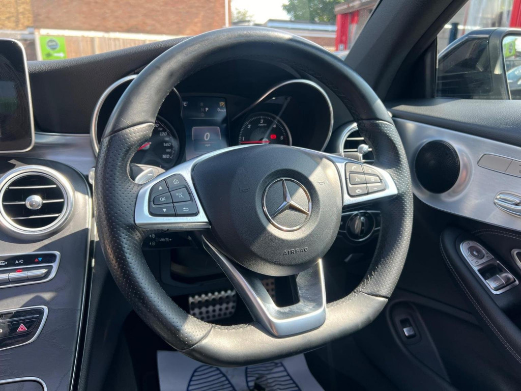 MERCEDES-BENZ C CLASS