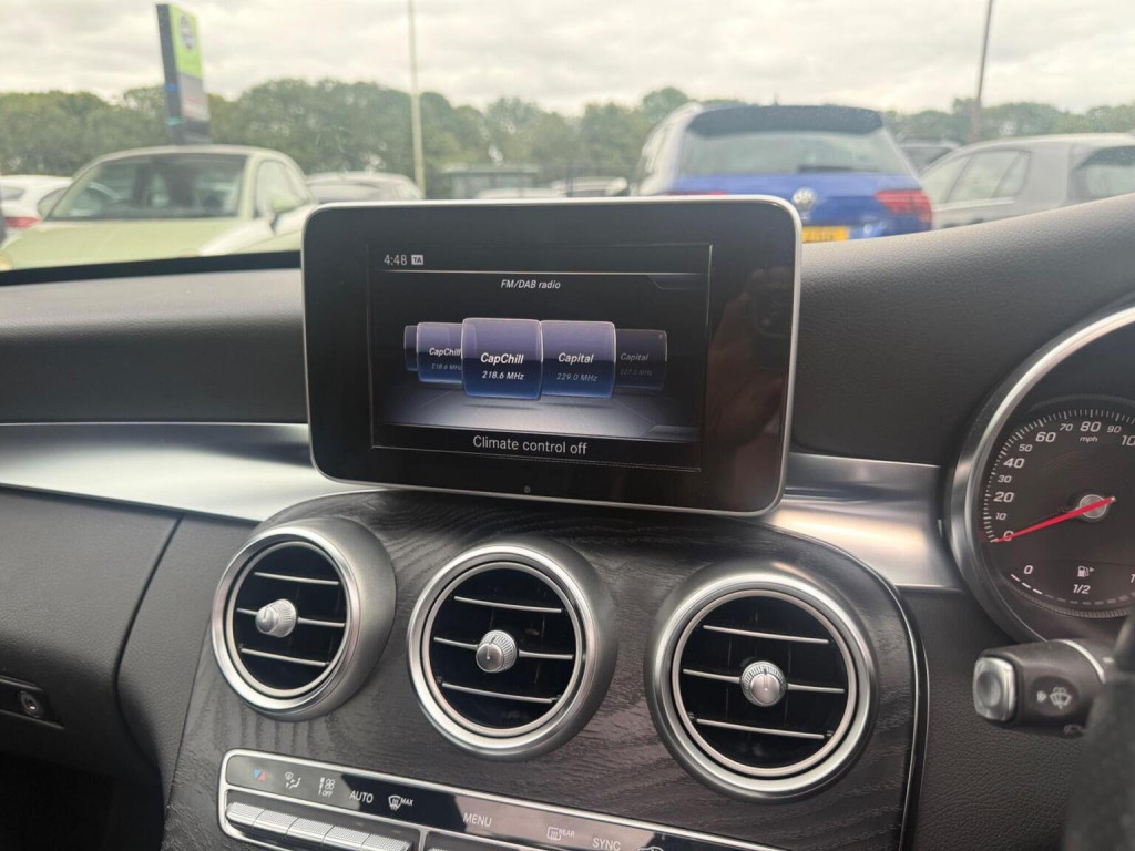 MERCEDES-BENZ C CLASS