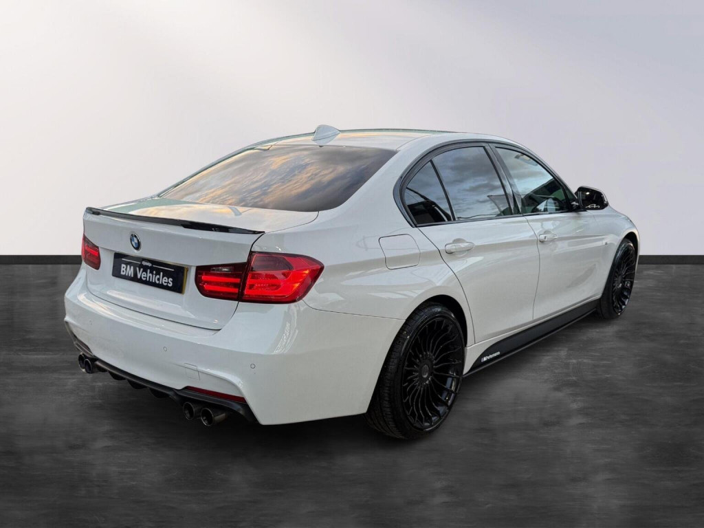 BMW 3 SERIES