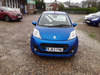 PEUGEOT 107