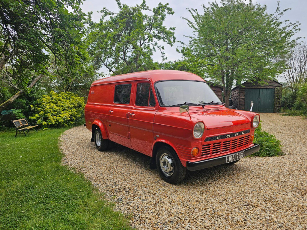 View FORD TRANSIT Mk1