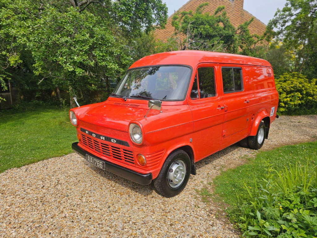 View FORD TRANSIT Mk1