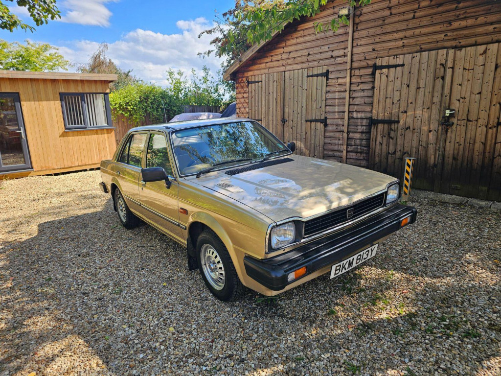 View TRIUMPH ACCLAIM 