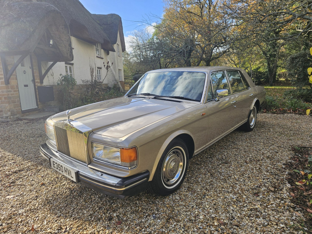 View ROLLS-ROYCE SILVER SPIRIT 6.8