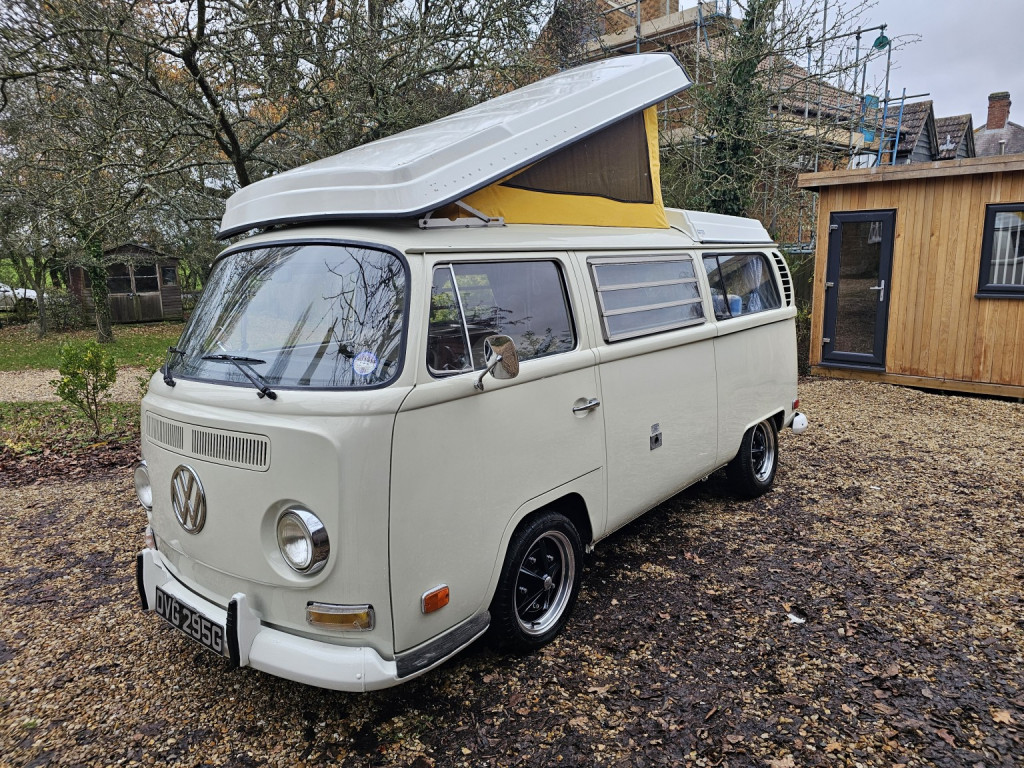 View VOLKSWAGEN TRANSPORTER 