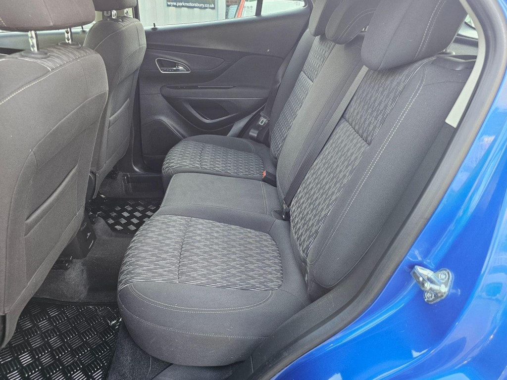 VAUXHALL MOKKA