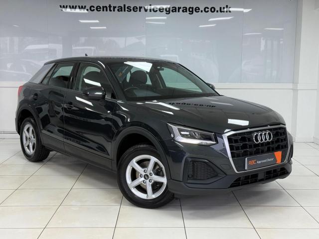 AUDI Q2