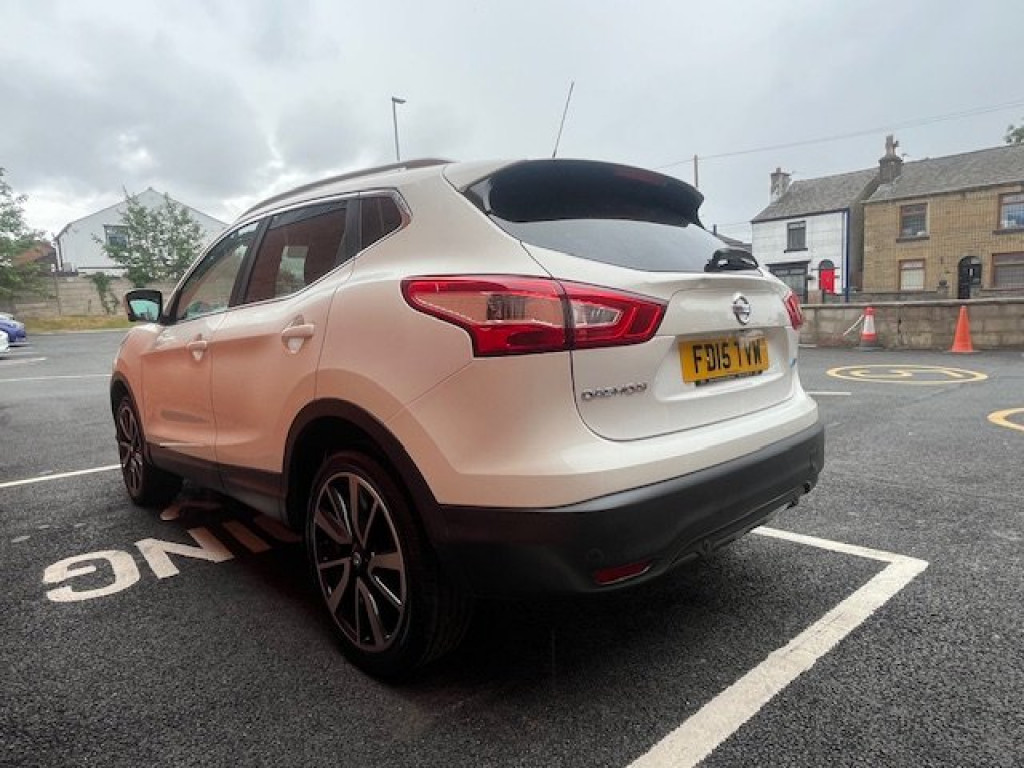 NISSAN QASHQAI