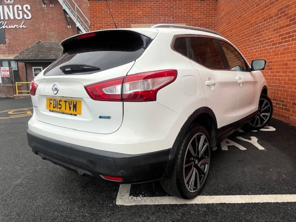 NISSAN QASHQAI