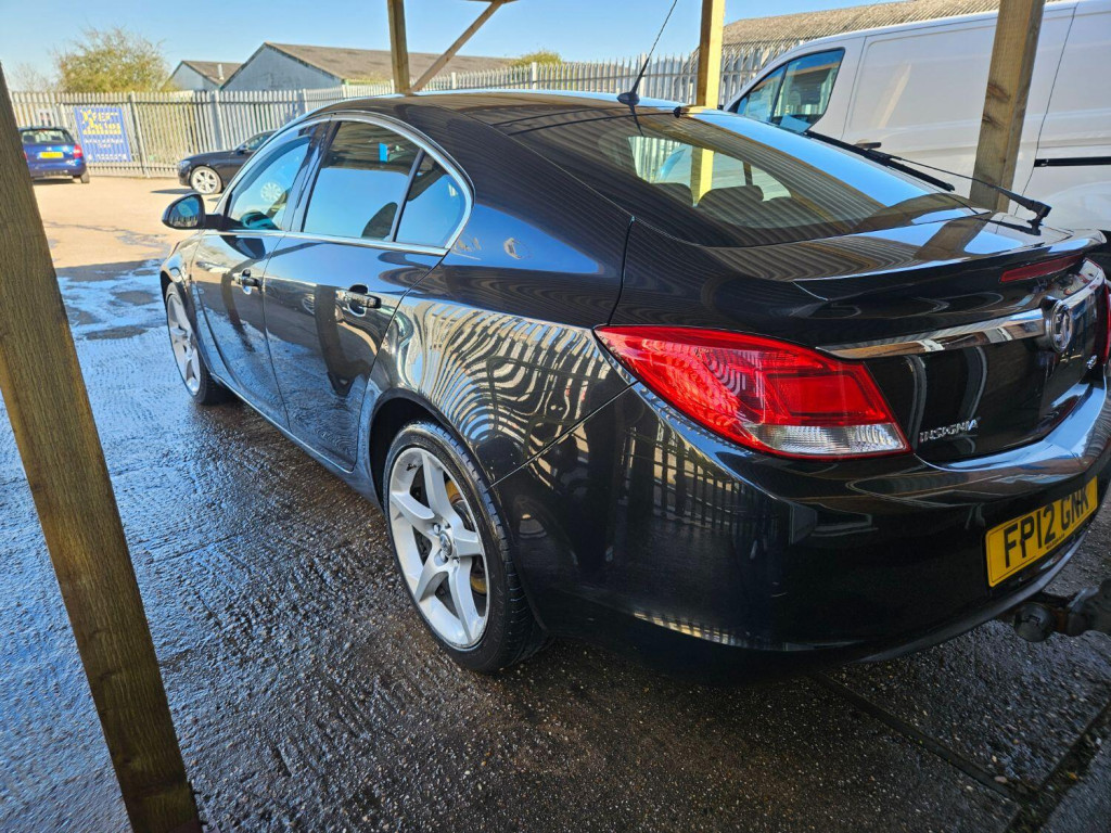 VAUXHALL INSIGNIA