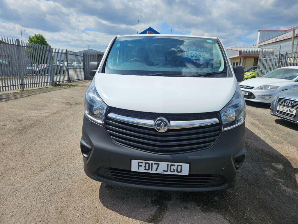 VAUXHALL VIVARO