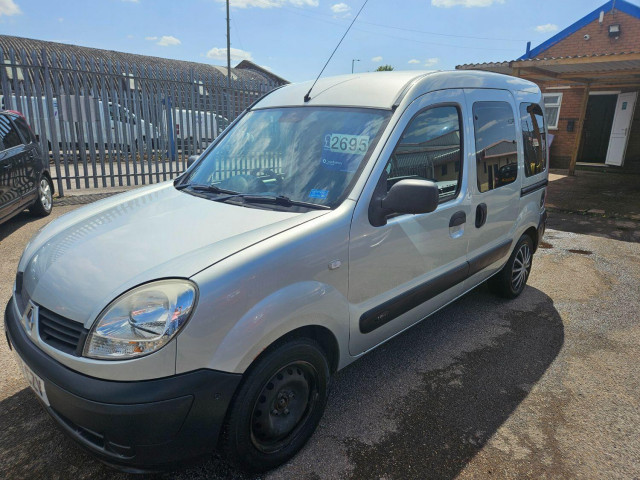 RENAULT Kangoo