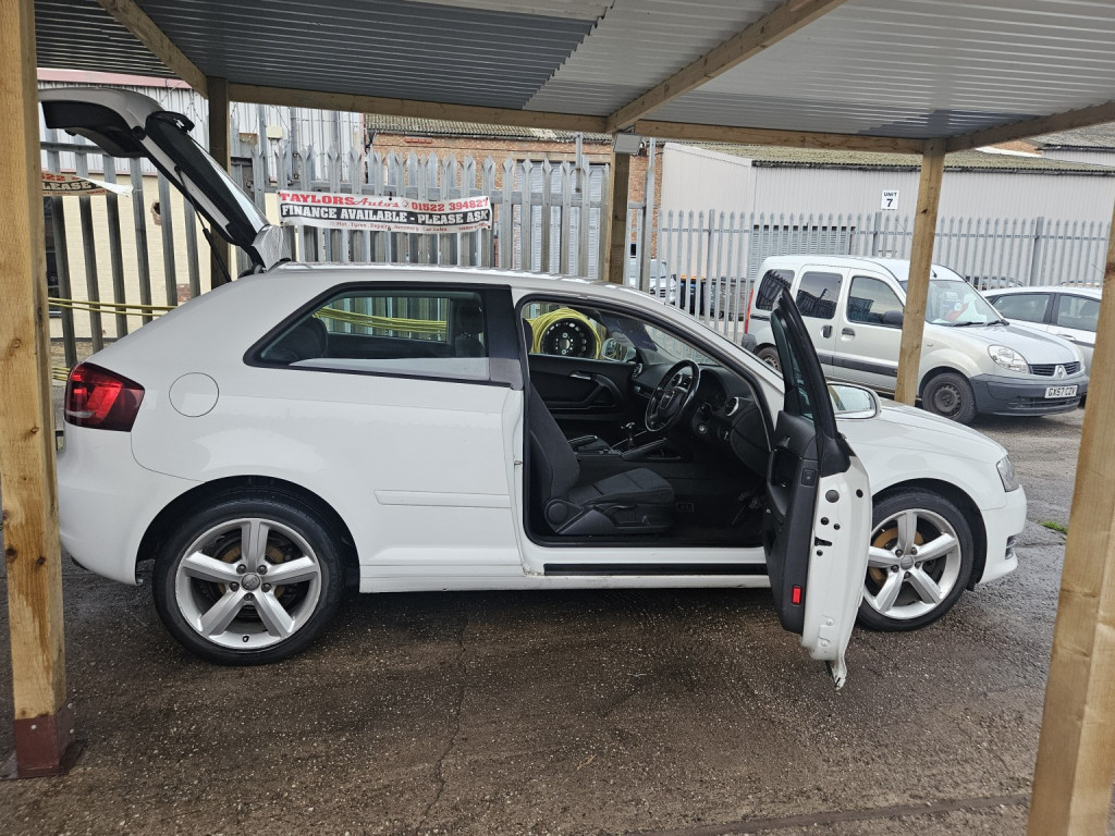 AUDI A3