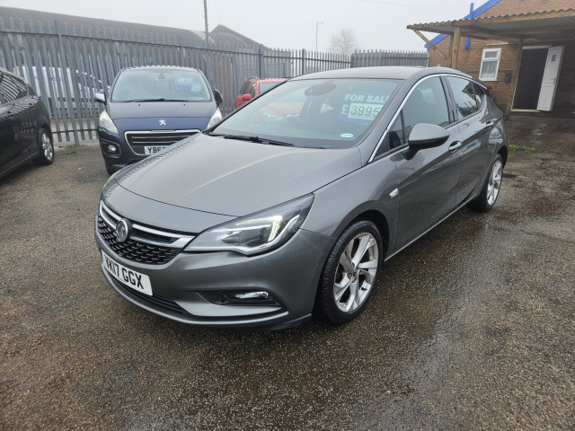 VAUXHALL ASTRA