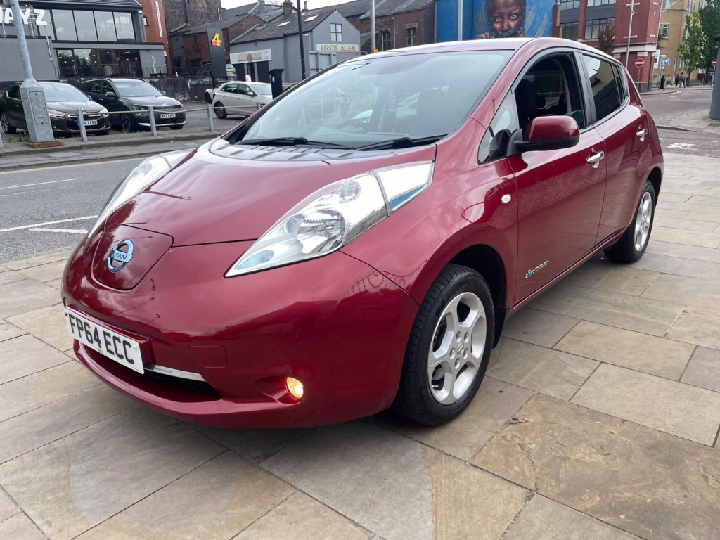 NISSAN LEAF