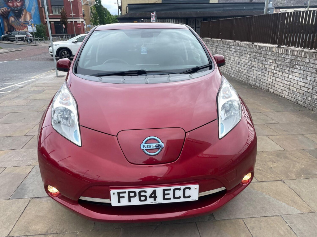 NISSAN LEAF