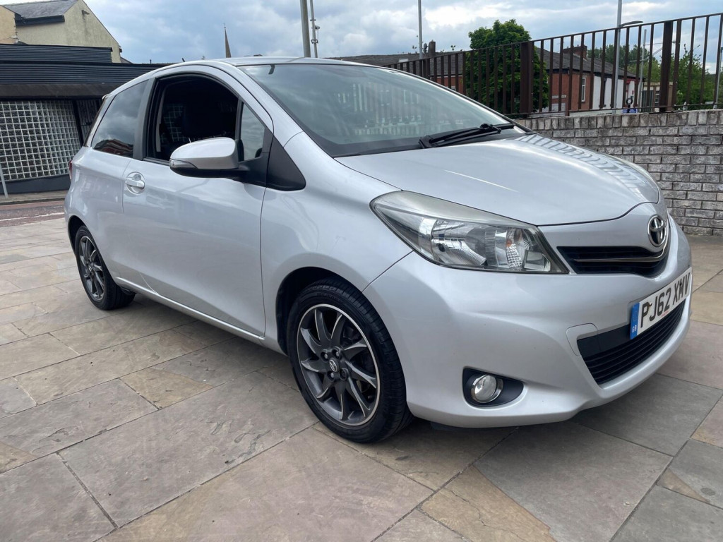 View TOYOTA YARIS 1.33 Dual VVT-i Trend Euro 5 3dr