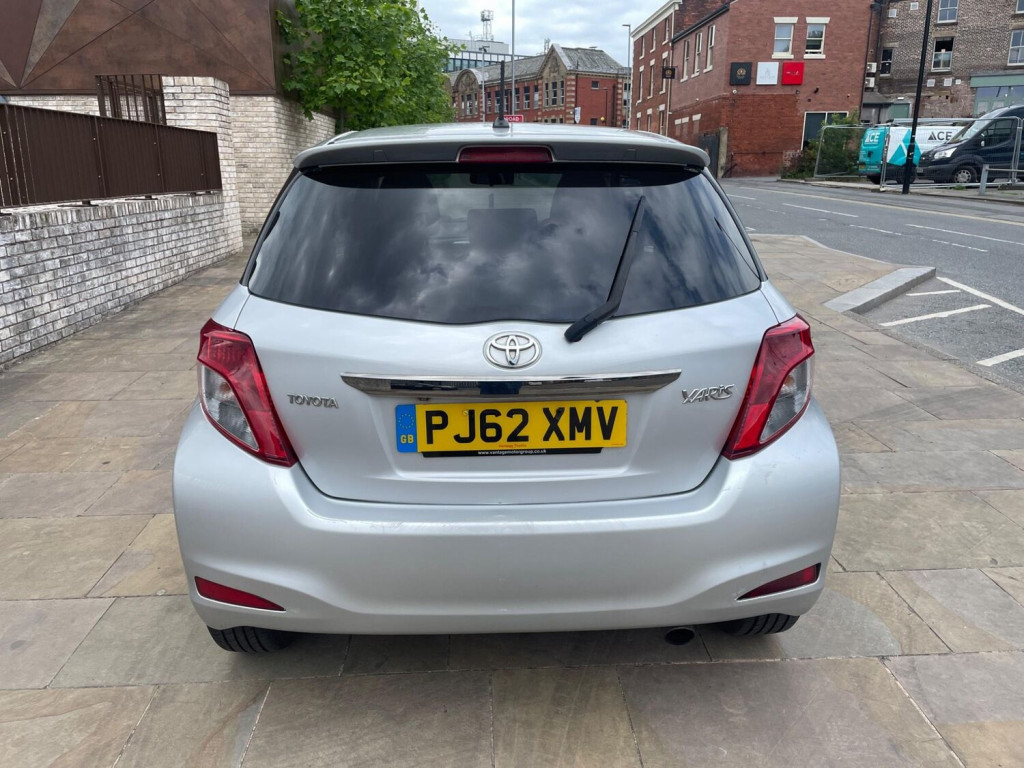 View TOYOTA YARIS 1.33 Dual VVT-i Trend Euro 5 3dr