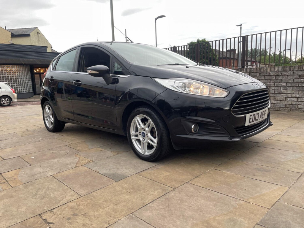 View FORD FIESTA 1.0T EcoBoost Zetec Euro 5 (s/s) 5dr
