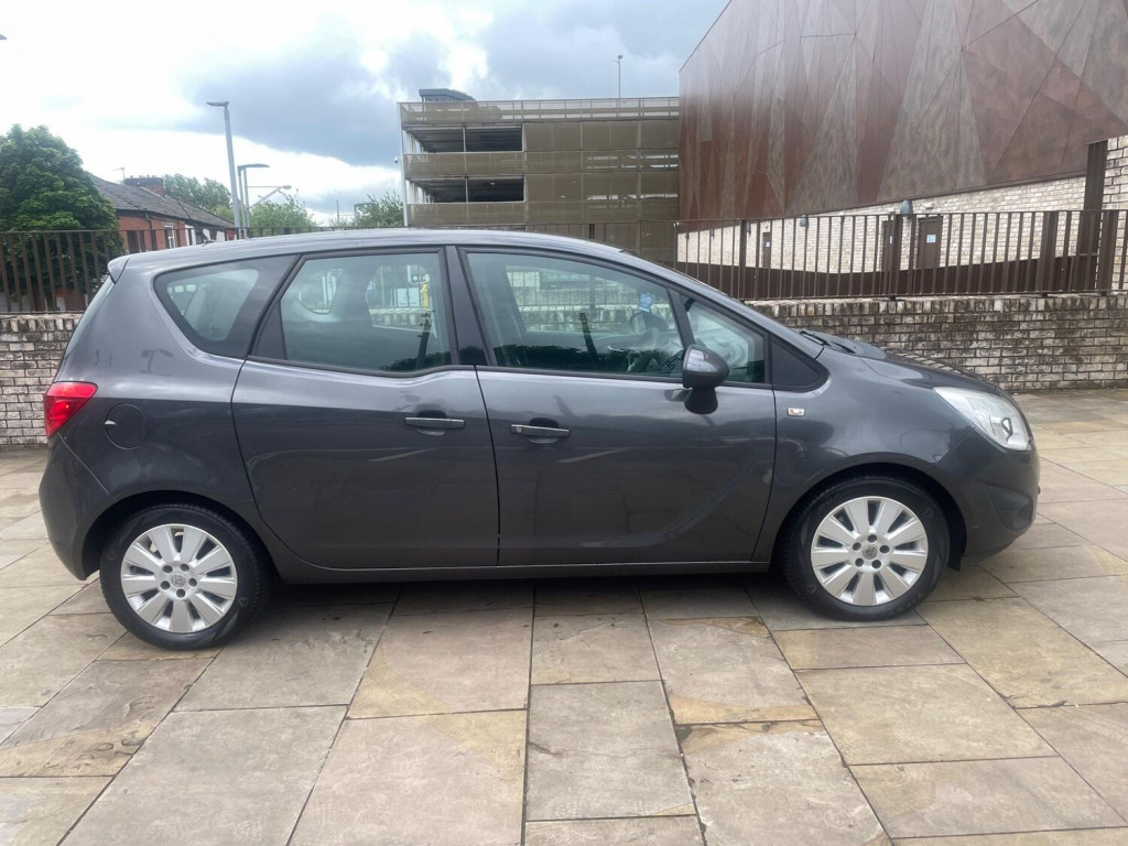 View VAUXHALL MERIVA 1.7 CDTi Exclusiv Auto Euro 5 5dr