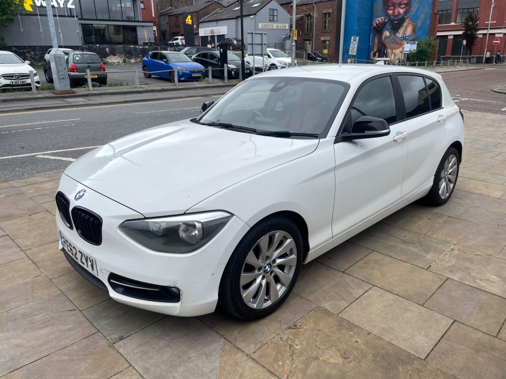 BMW 1 SERIES