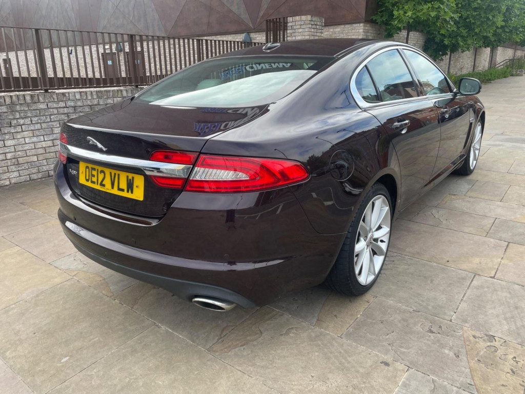 View JAGUAR XF 2.2d Premium Luxury Auto Euro 5 (s/s) 4dr