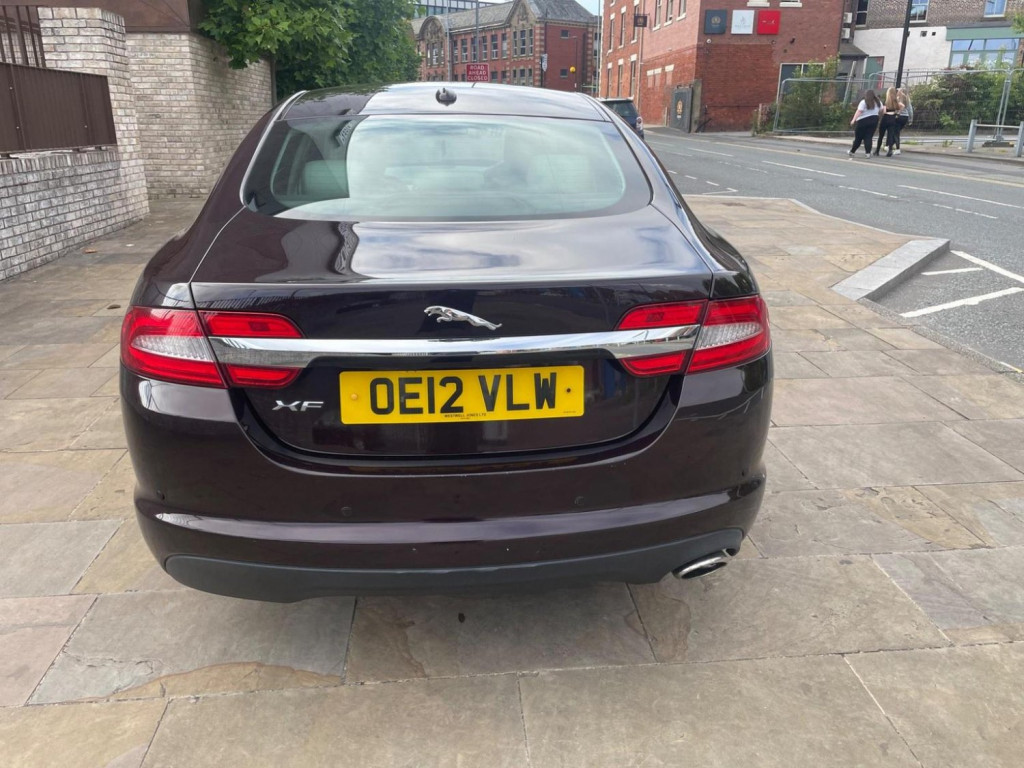 JAGUAR XF