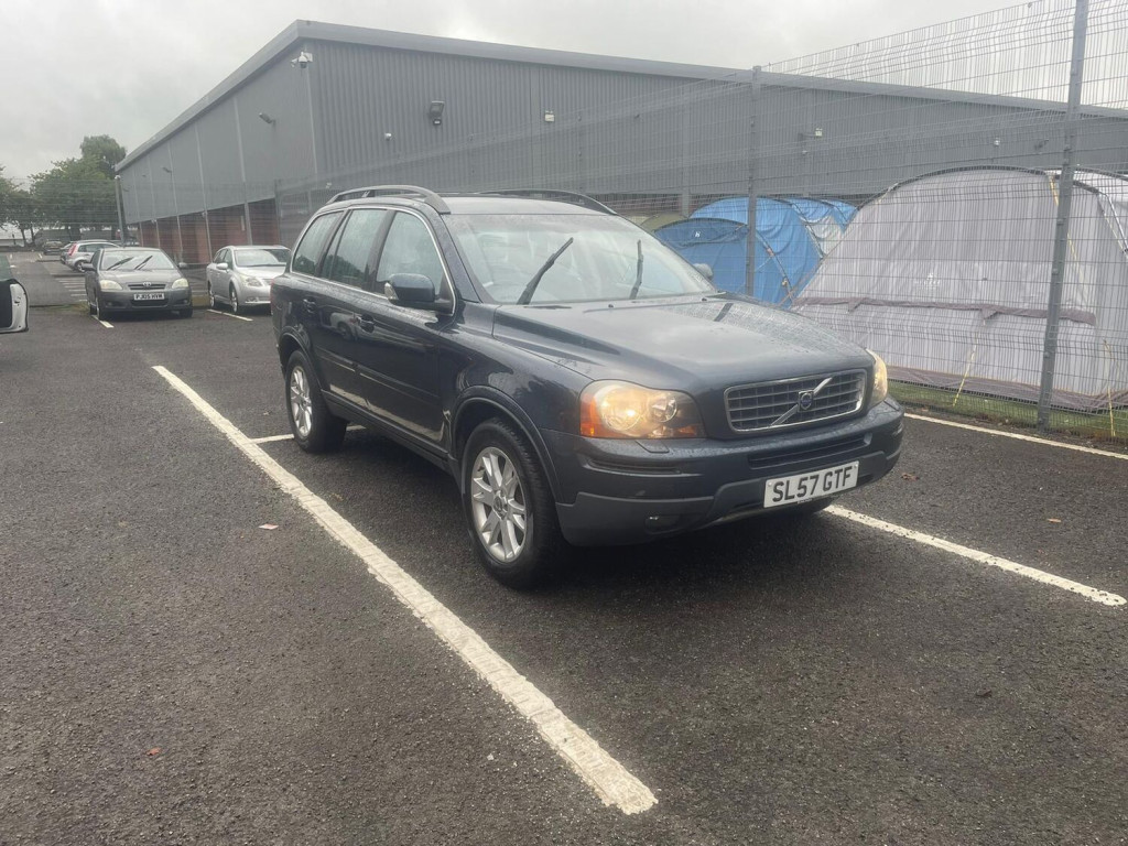 View VOLVO XC90 2.4 D5 SE Geartronic AWD 5dr