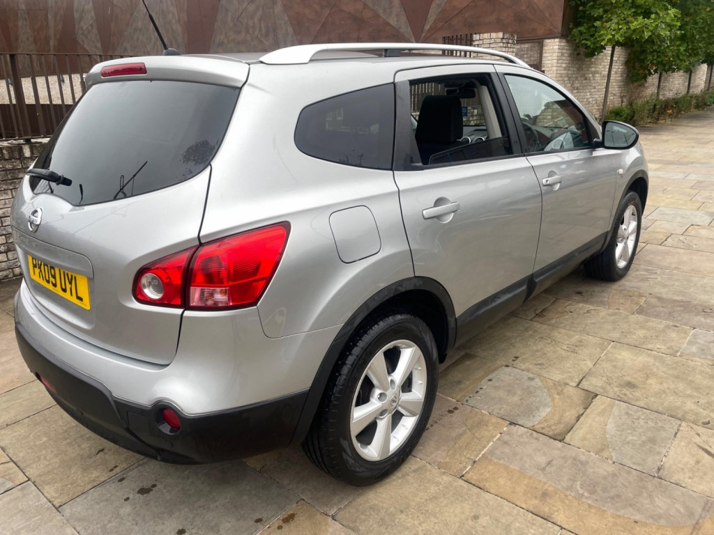 View NISSAN QASHQAI+2 1.6 Acenta 2WD 5dr