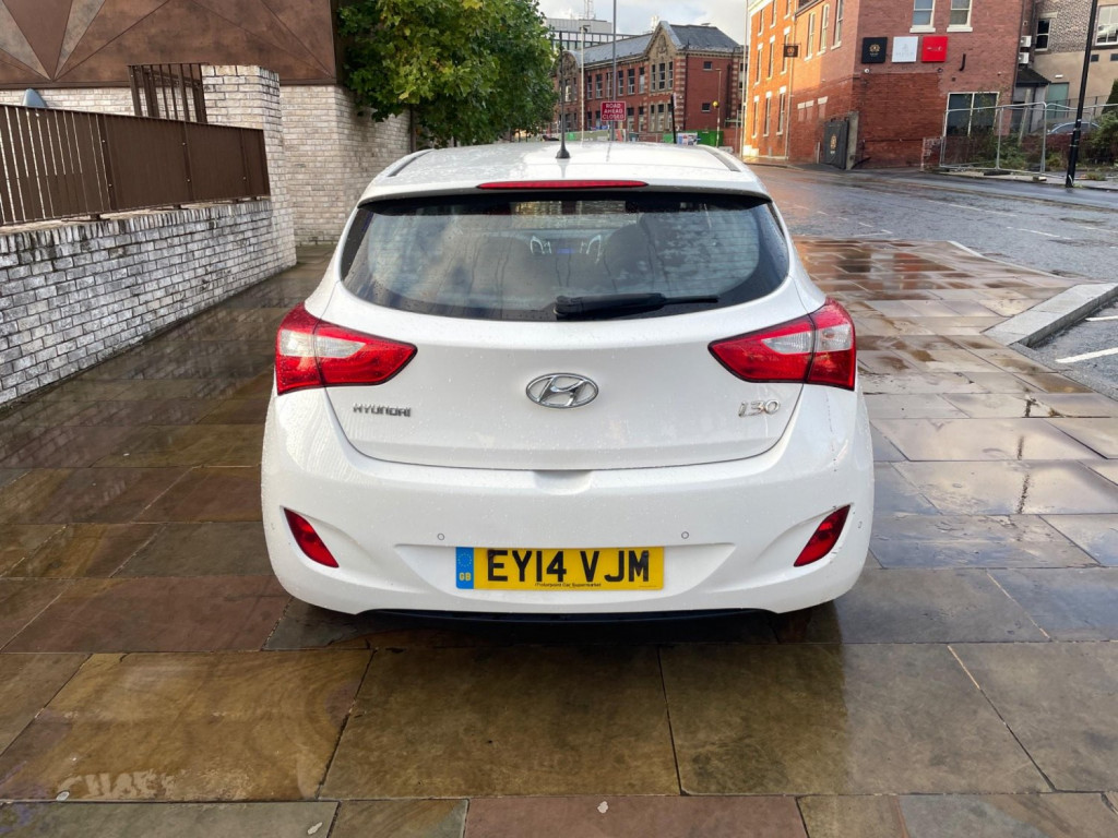 HYUNDAI I30