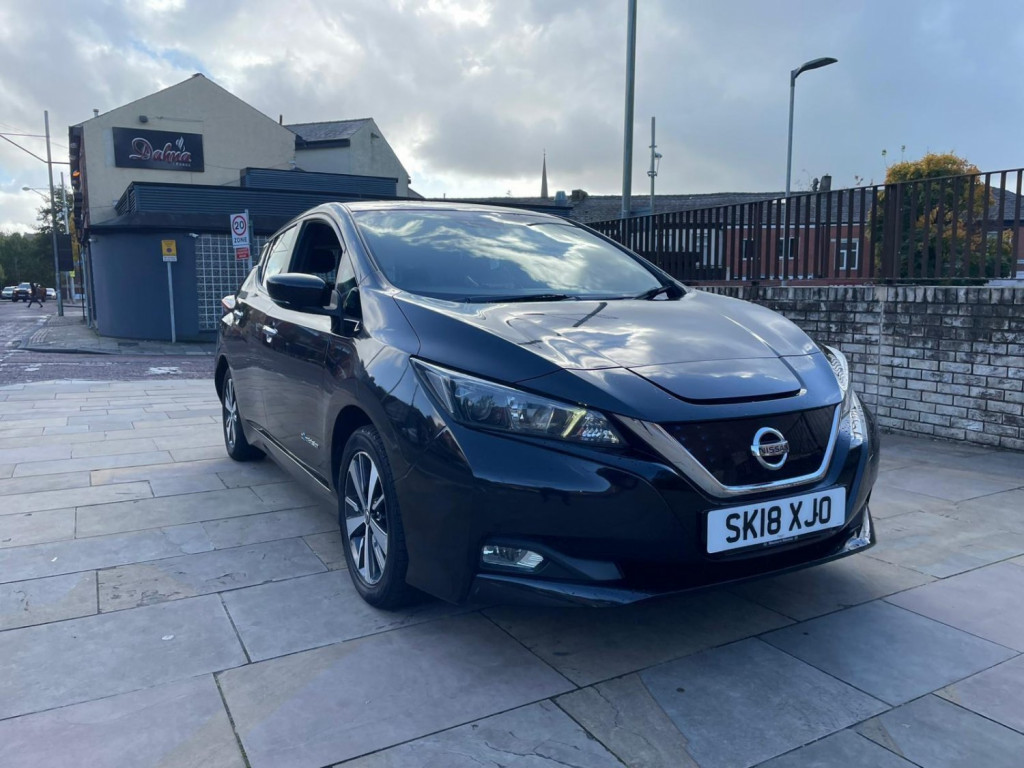 View NISSAN LEAF 40kWh Acenta Auto 5dr