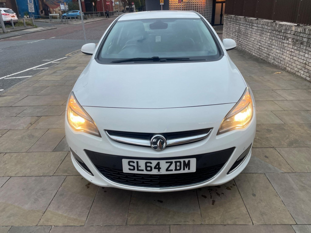 VAUXHALL ASTRA