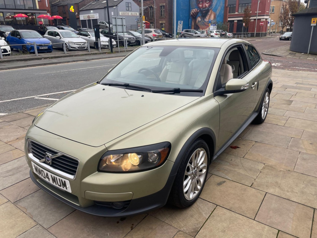VOLVO C30