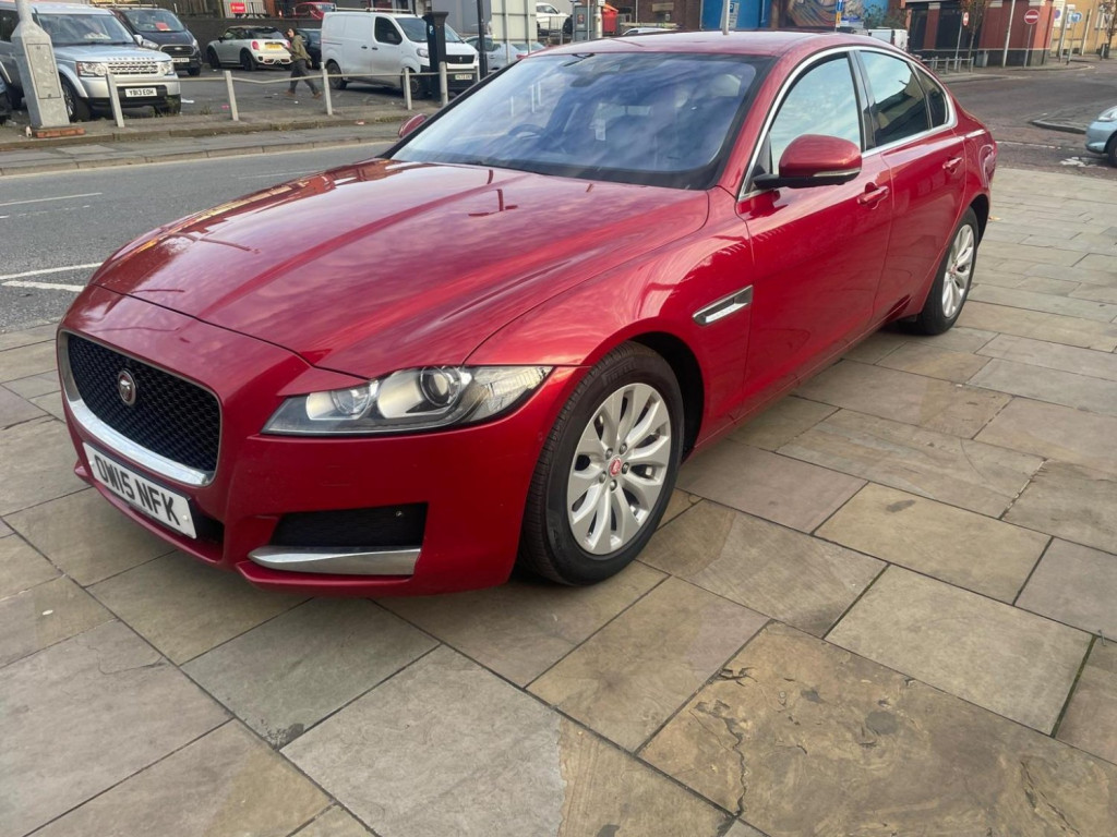View JAGUAR XF 2.0d Portfolio Euro 6 (s/s) 4dr