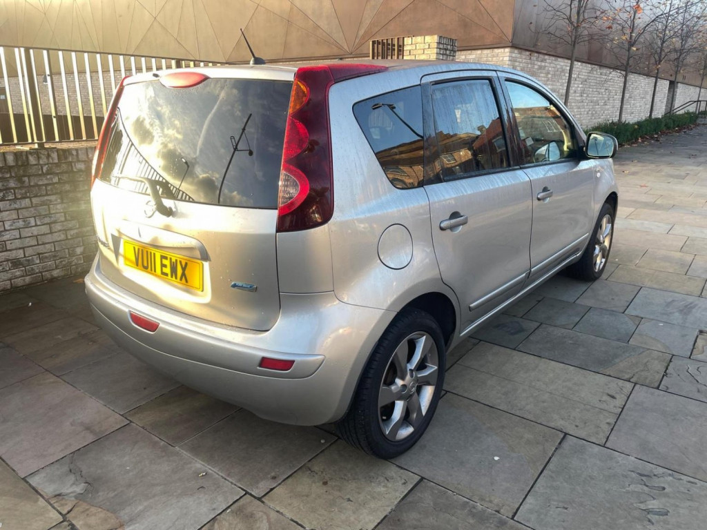 View NISSAN NOTE 1.4 16V n-tec Euro 5 5dr