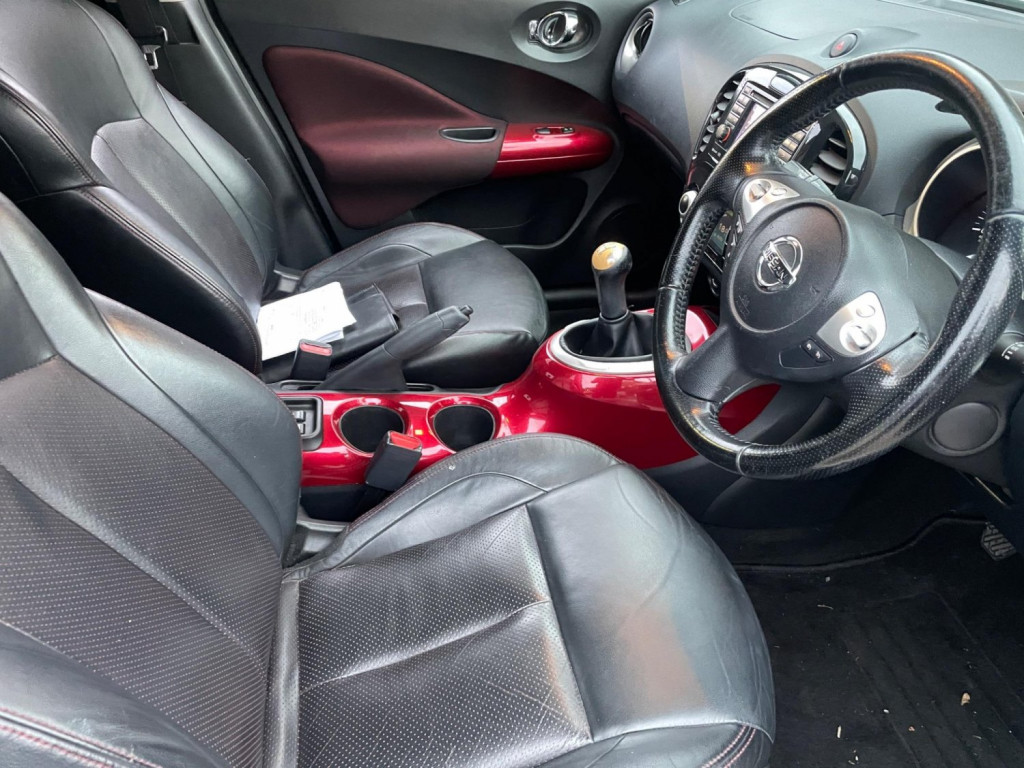 NISSAN JUKE