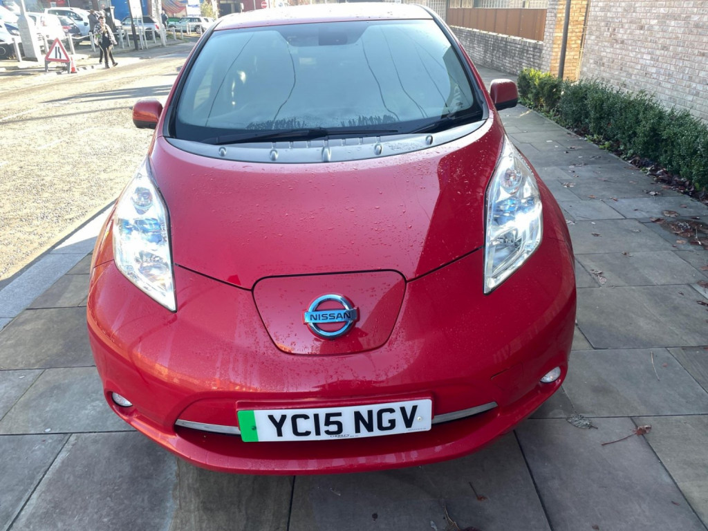 NISSAN LEAF