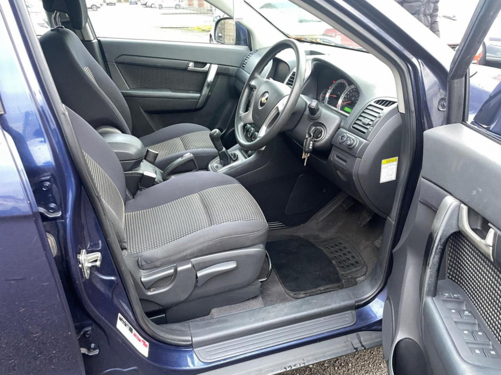 CHEVROLET CAPTIVA