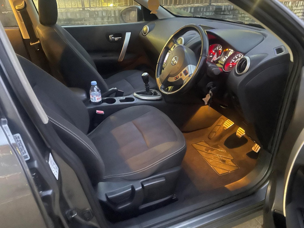 NISSAN QASHQAI