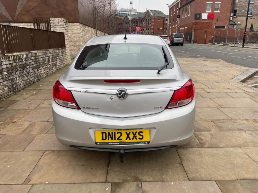 VAUXHALL INSIGNIA