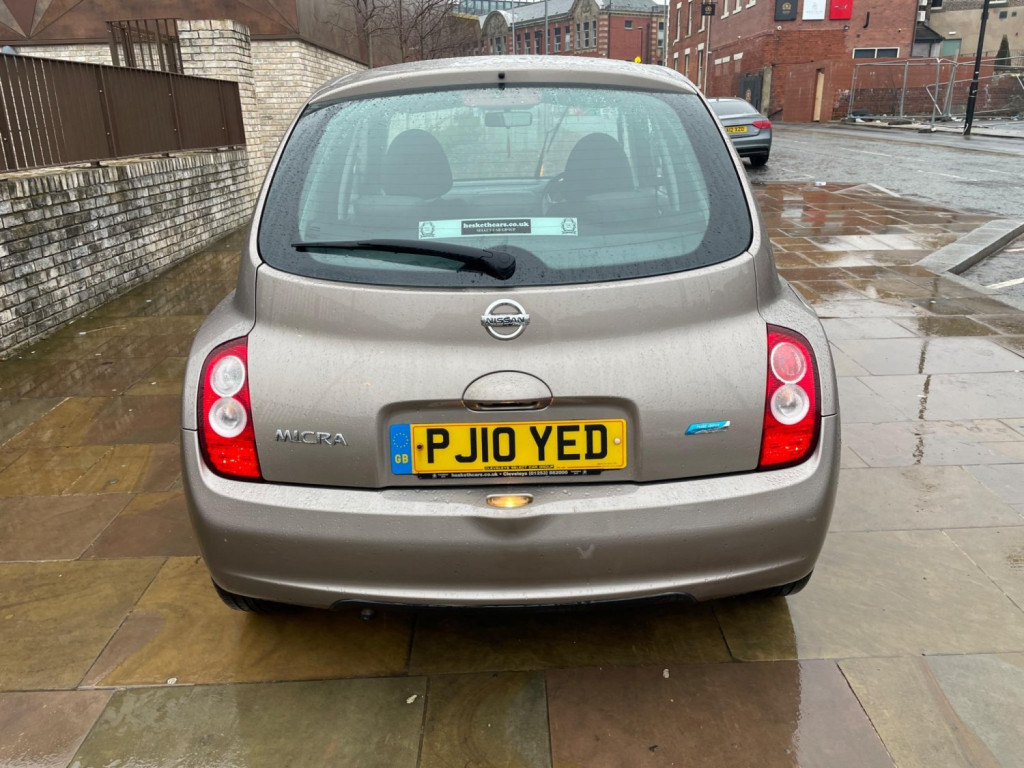 View NISSAN MICRA 1.2 16v n-tec 5dr