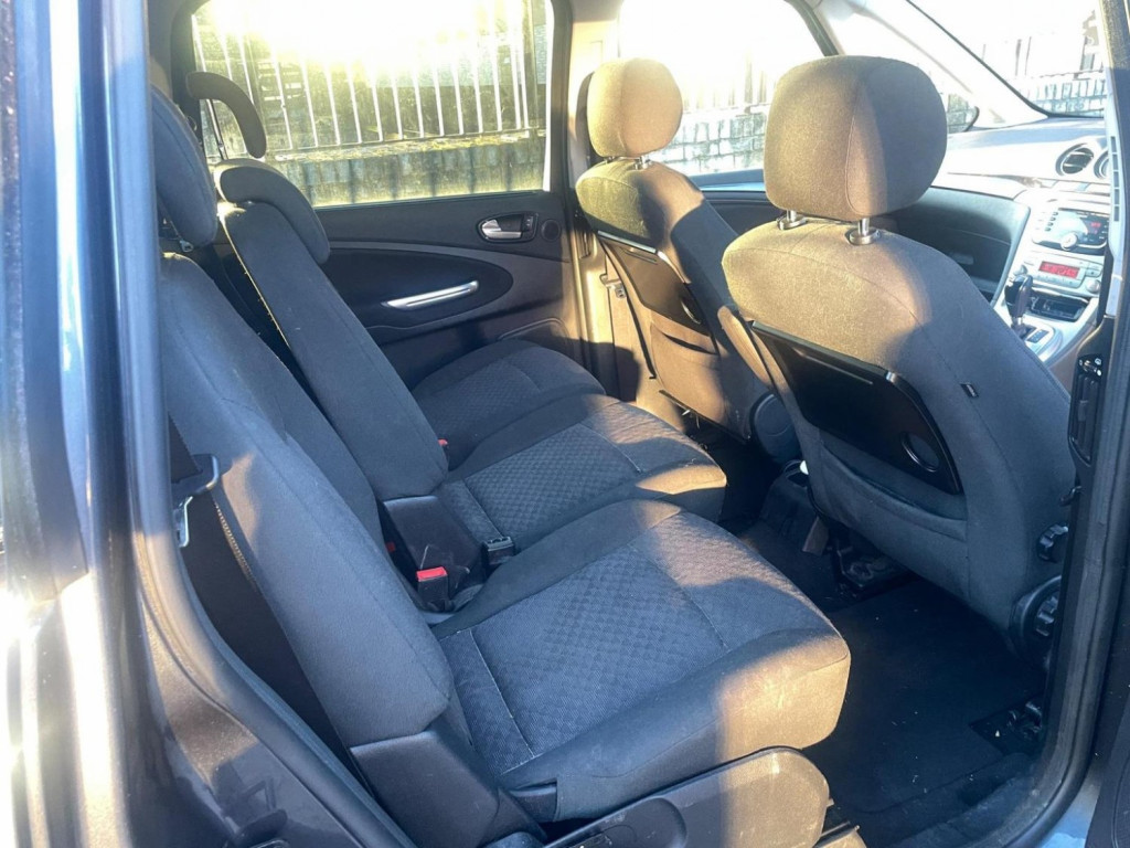 FORD GALAXY