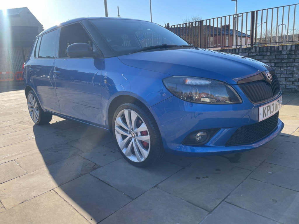 View SKODA FABIA 1.4 TSI vRS S2000 DSG Euro 5 5dr