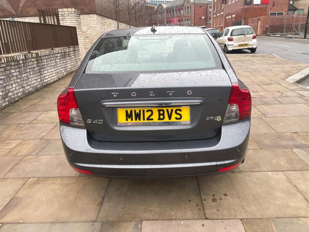 VOLVO S40