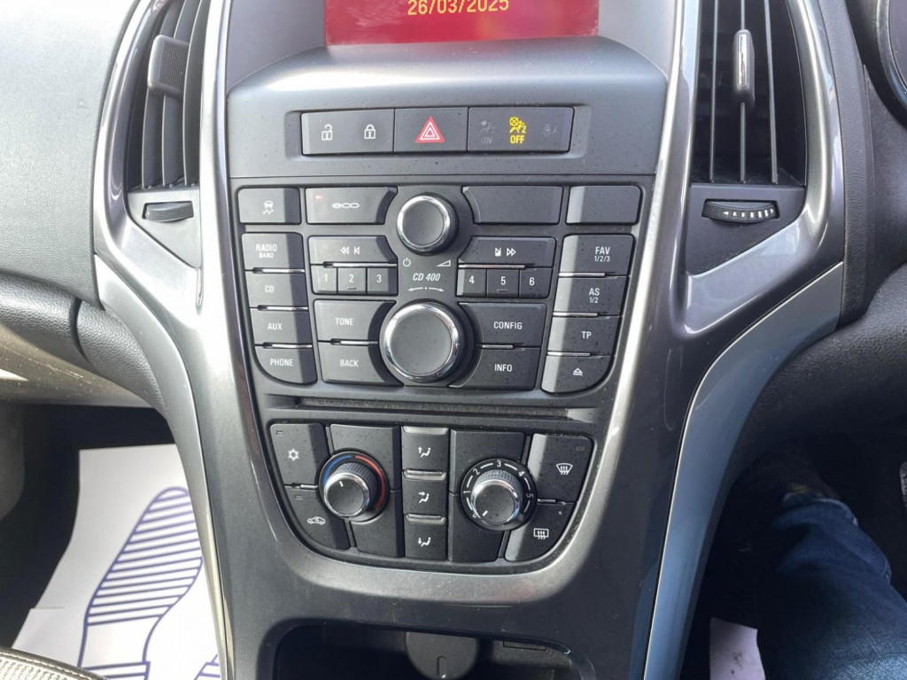 VAUXHALL ASTRA