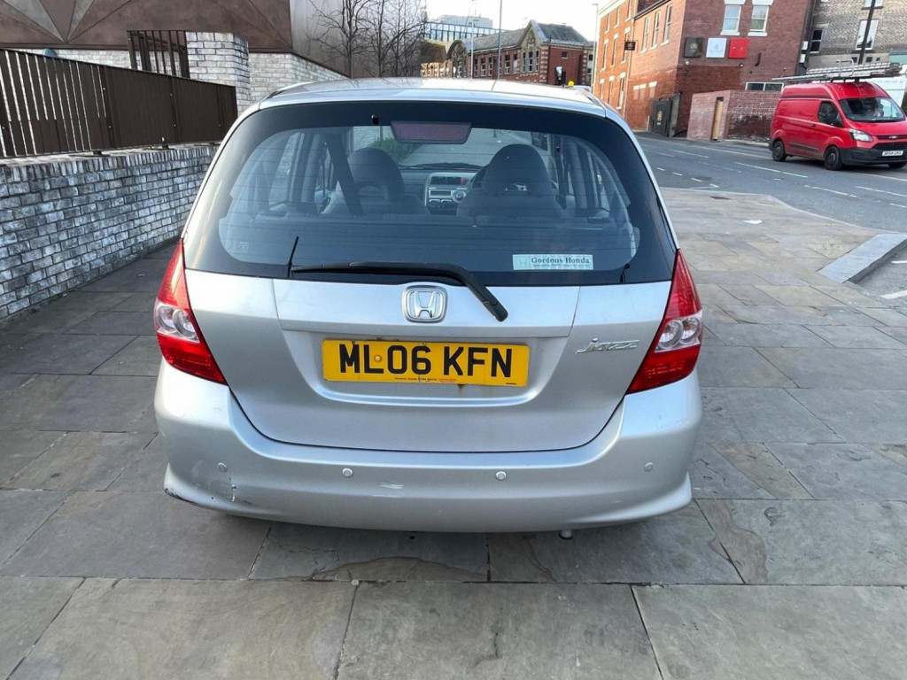 HONDA JAZZ