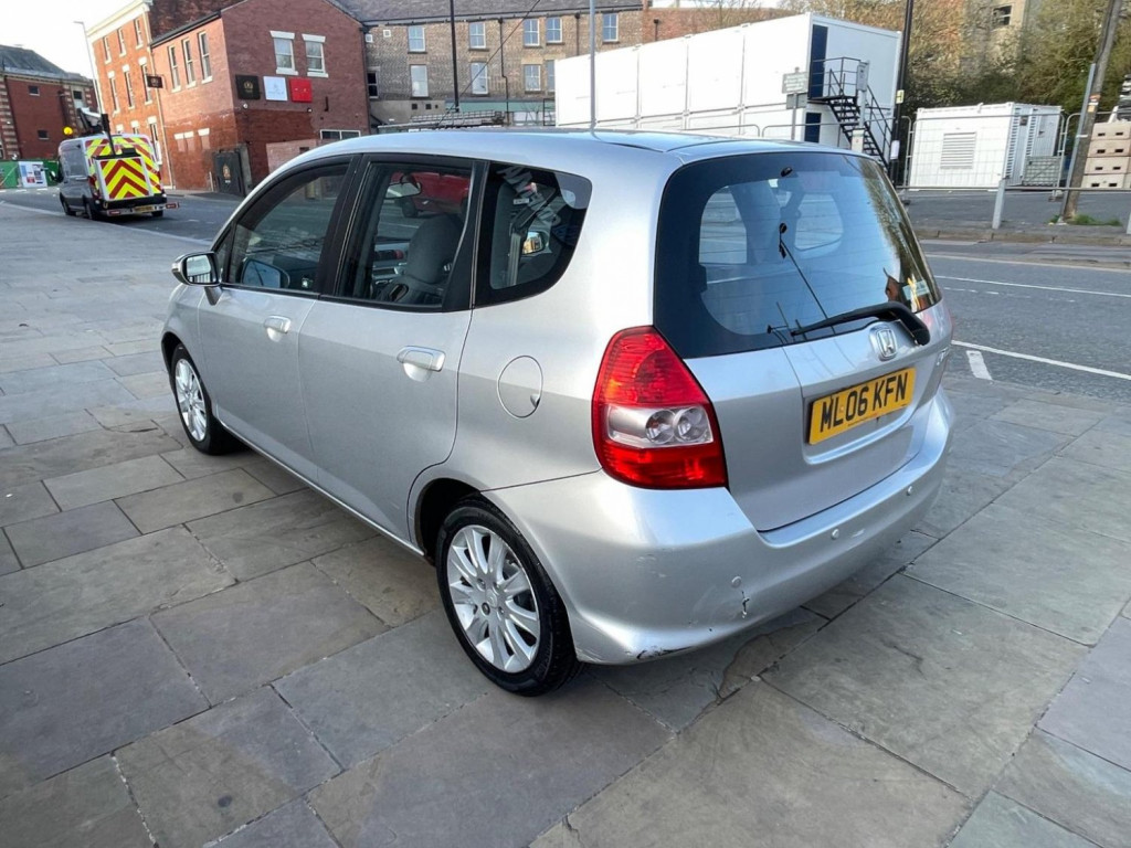 HONDA JAZZ