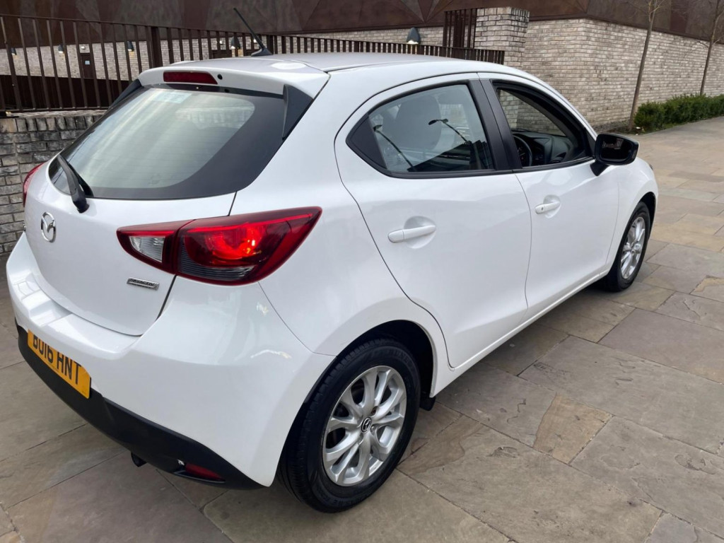 View MAZDA MAZDA2 1.5 SKYACTIV-G SE-L Euro 6 (s/s) 5dr