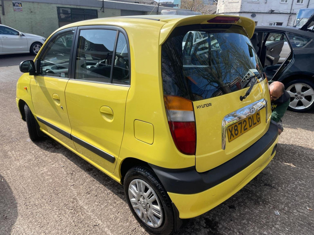View HYUNDAI AMICA 1.0 Si 5dr